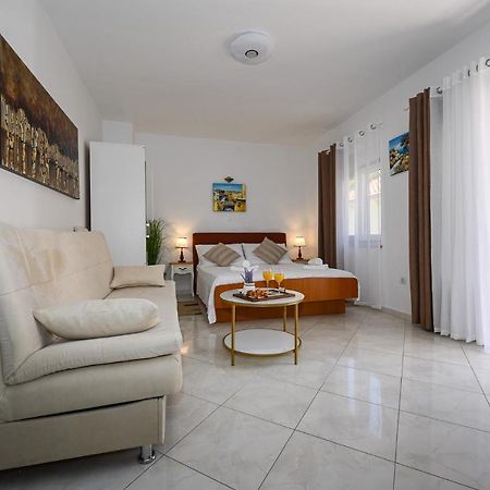 Beach House Poseydon Mlini Exterior foto